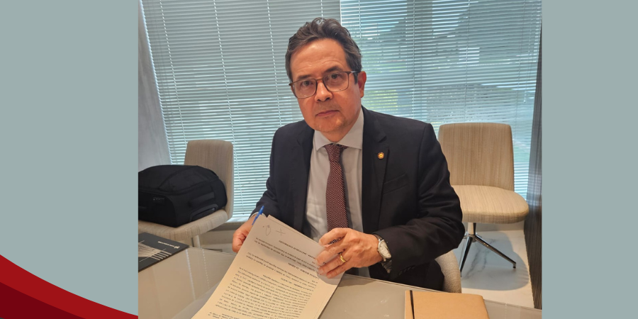 Instituto Rui Barbosa recebe oficialmente o termo de adesão do Tribunal de Contas da União