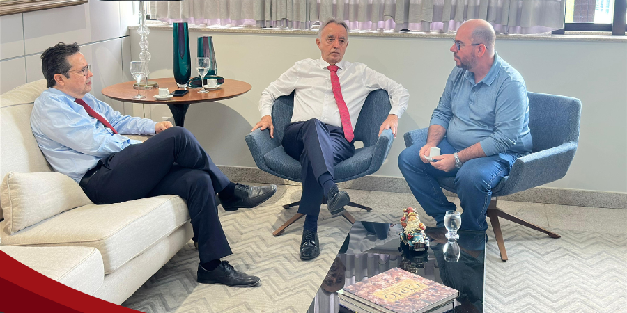 Agenda Institucional: Dirigentes do TCM-PA reúnem-se com o Presidente do IRB e apresentam as novas instalações do Tribunal