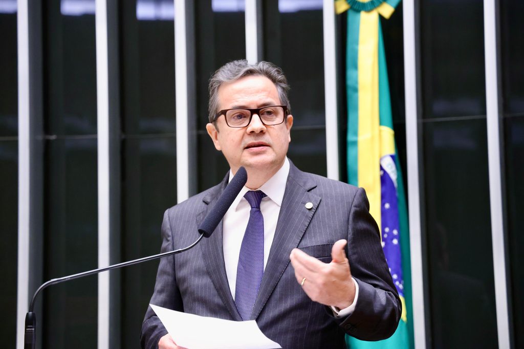 Edilberto Pontes Lima - Sessão Solene na Câmara dos Deputados celebra os 34 anos da Atricon